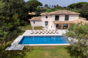 Luxurious Villa facing the Baie des Canebiers